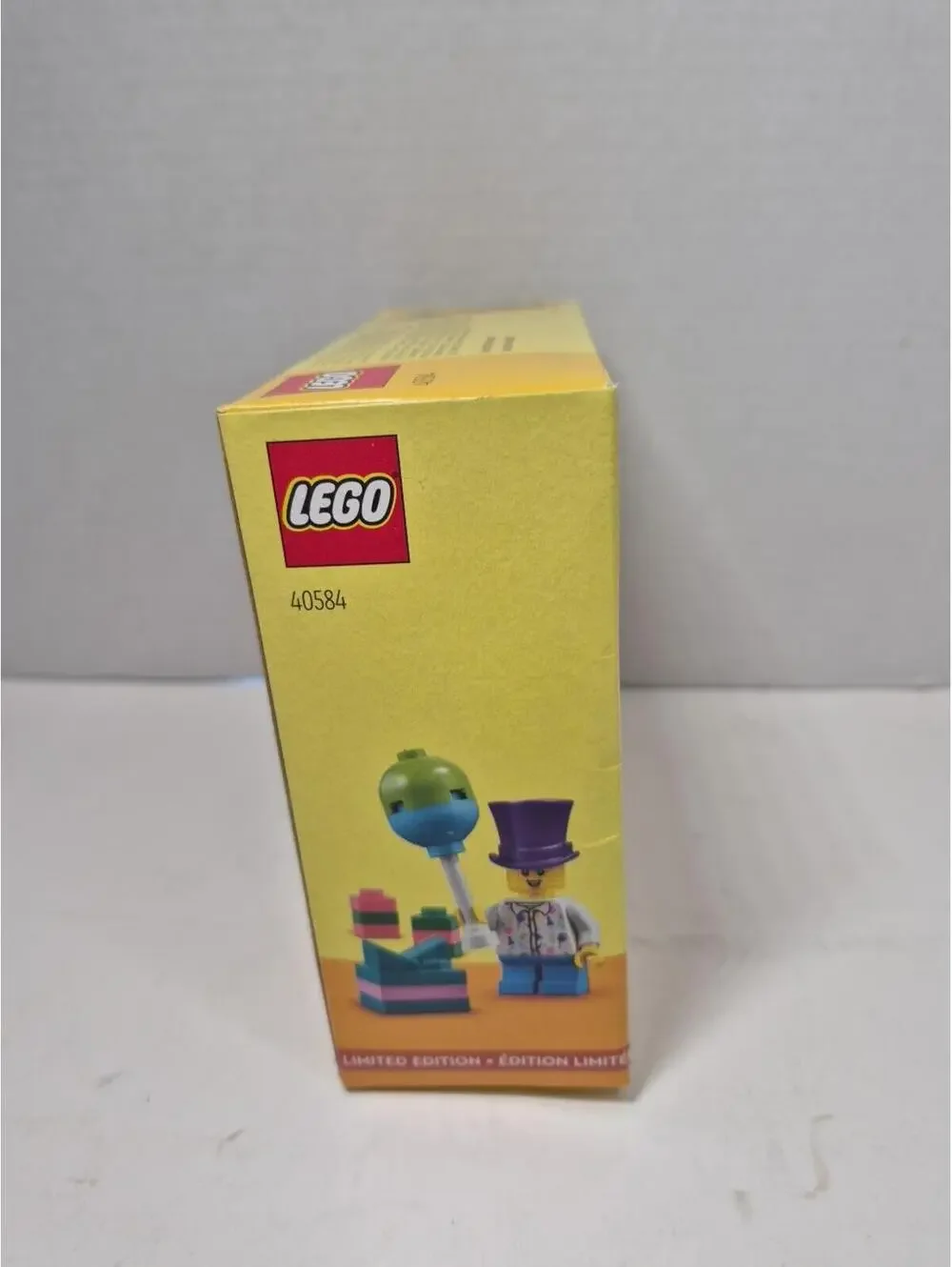 LEGO 40584 Birthday Diorama VIP Exclusive Set 157pcs NIB Sealed A464 - Picture 4 of 8